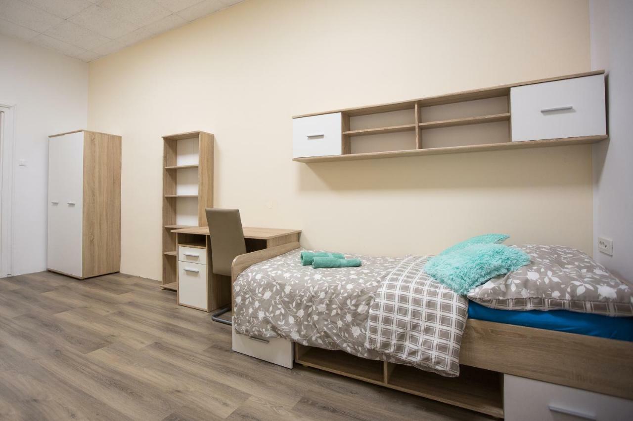 Minidorm Rooms In Heart Of City Center Maribor Dış mekan fotoğraf