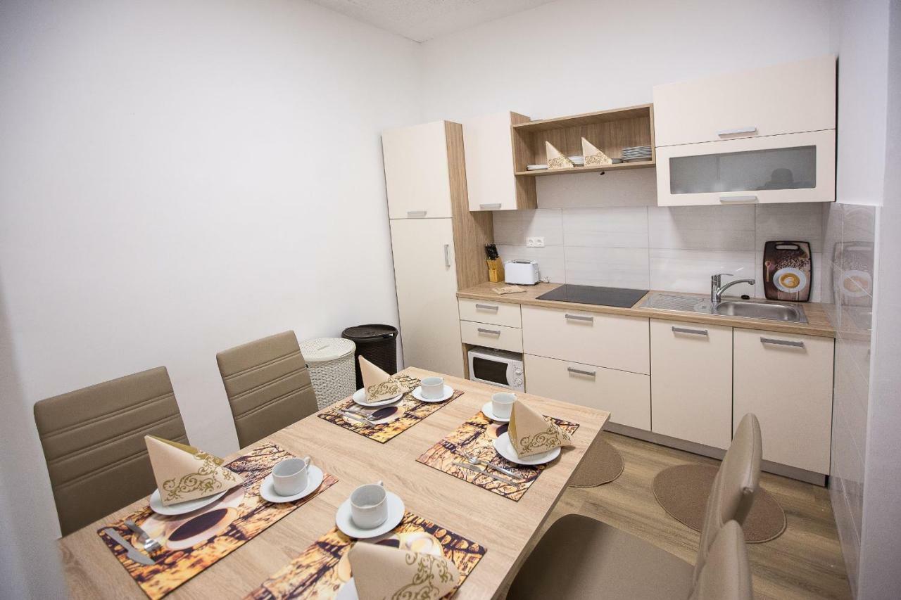 Minidorm Rooms In Heart Of City Center Maribor Dış mekan fotoğraf